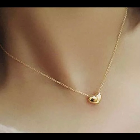 Gold Heart Necklace Minimalist Love Gf Girlfriend - Picture 6 of 9